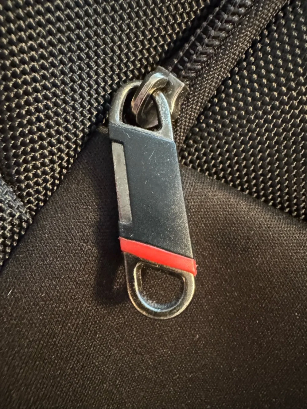 Samsonite Black Laptop Briefcase with Shoulder Strap